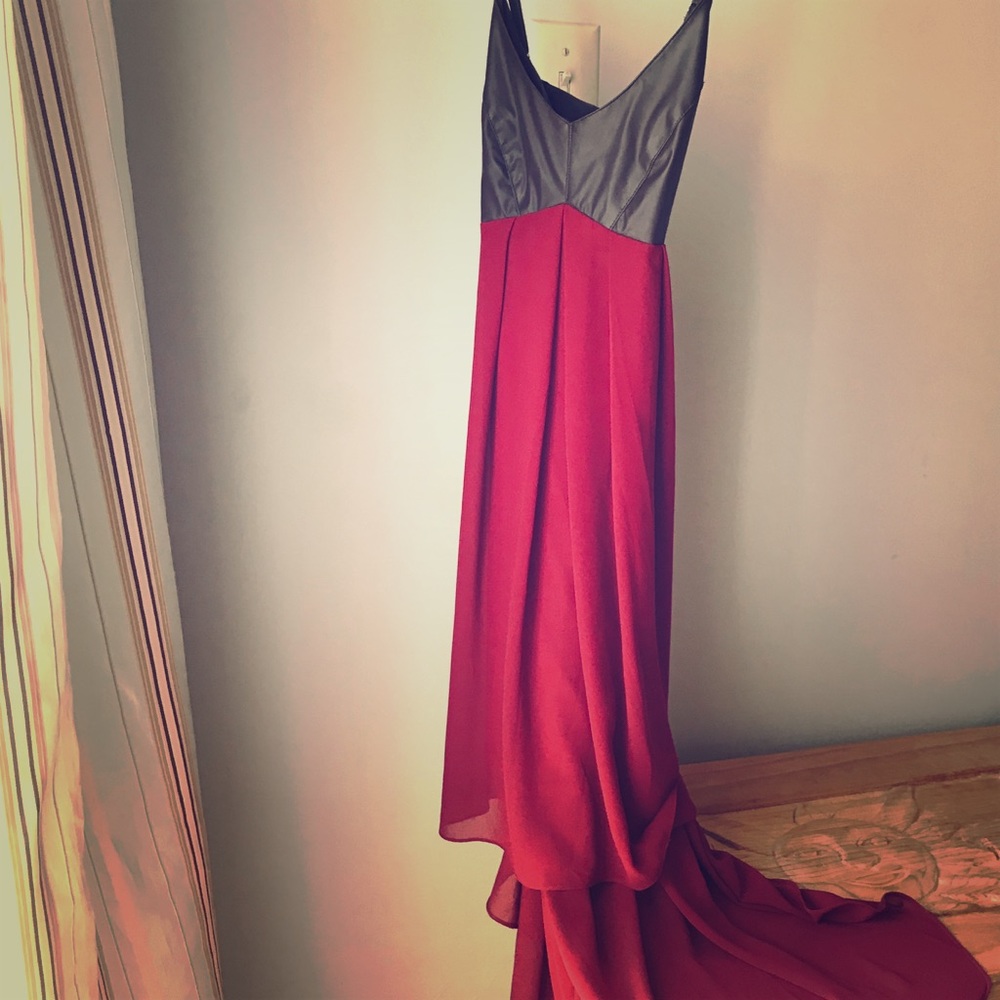 Chiffon-like dress.